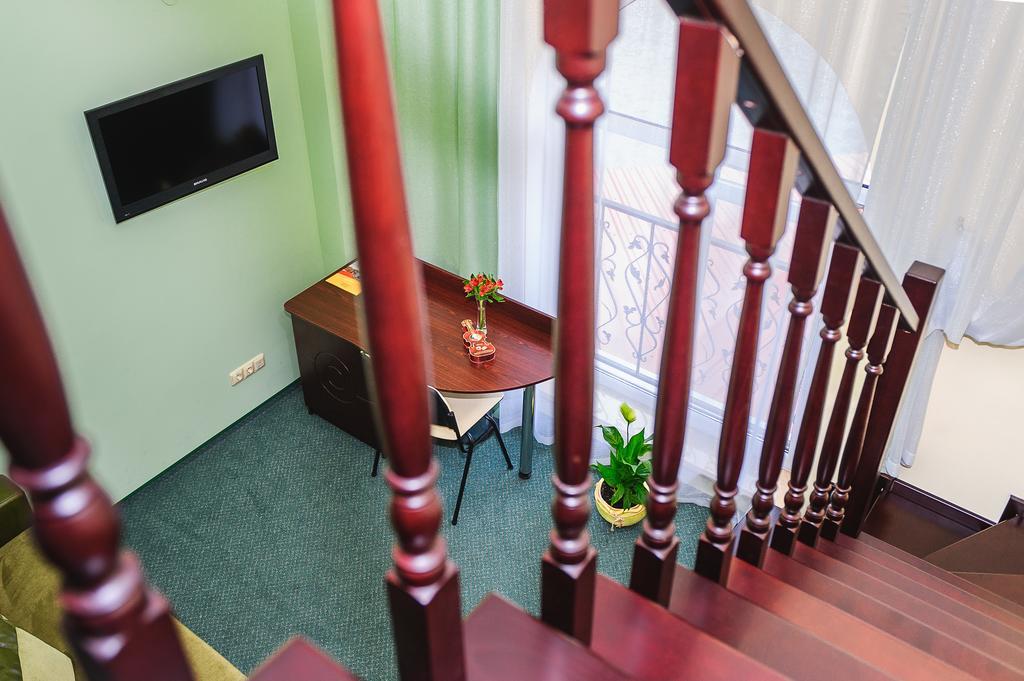Terminal-A Hotel Riasne-Ruske Rom bilde